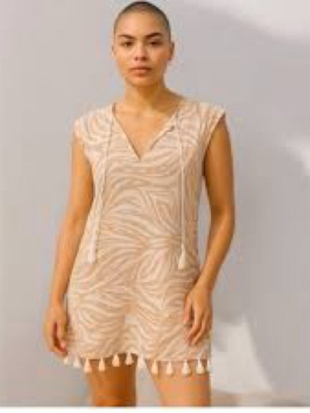 NWT Rachel Zoe Beige & White Zebra-Print Tassel Tunic Swim Cover Up Large 1357